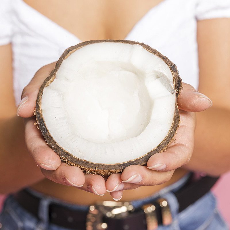 新鮮なココナッツ‐ココハイテック‐1